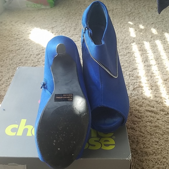 Royal blue Booties - Picture 3 of 3